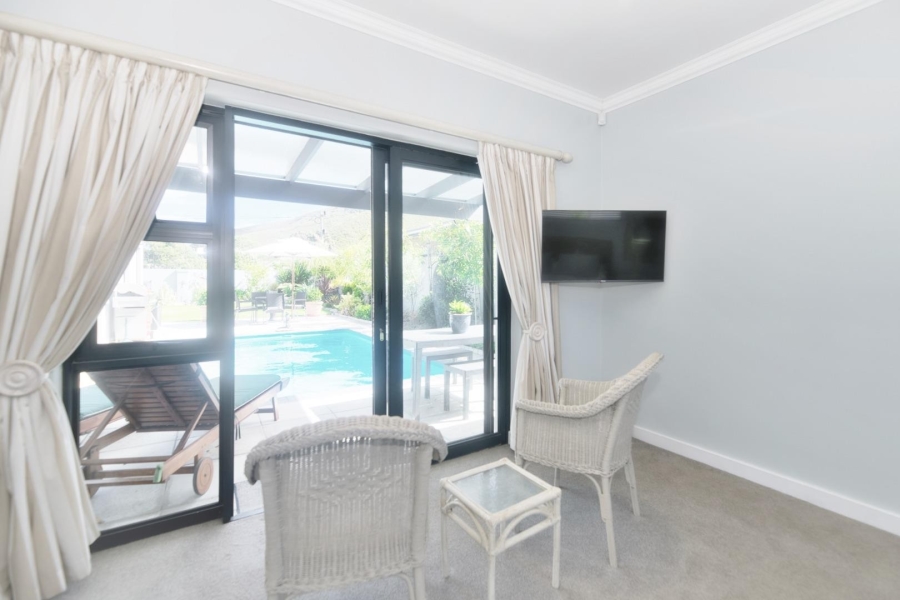 To Let 3 Bedroom Property for Rent in Northcliff Western Cape
